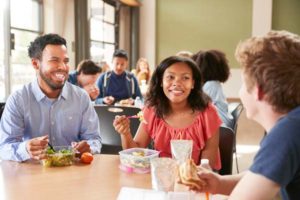 student budgeting tips for healthy eating